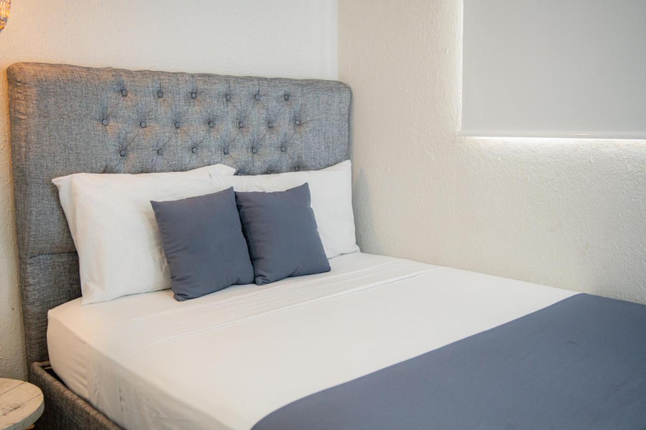 Hotel Adaz Mediterraneo ซันตามาร์ตา ภายนอก รูปภาพ