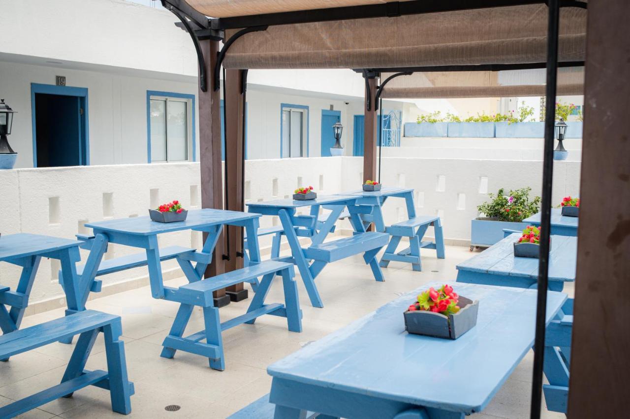 Hotel Adaz Mediterraneo ซันตามาร์ตา ภายนอก รูปภาพ